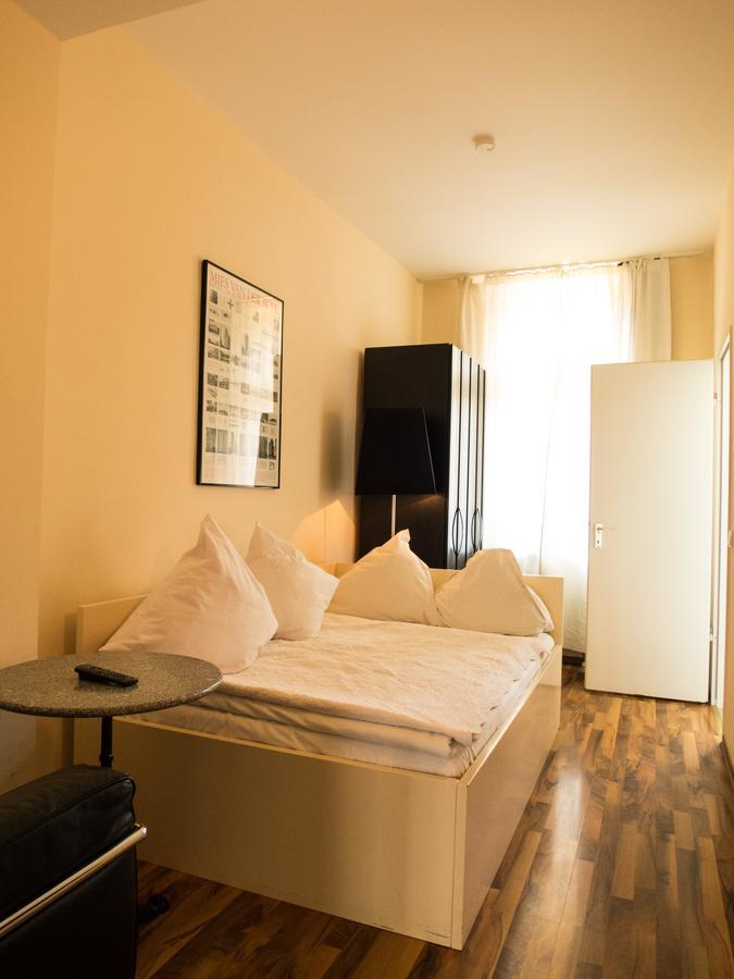 Hotel Monte Christo Cologne Exterior photo